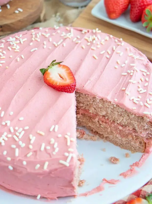 Vegan Strawberry Cake