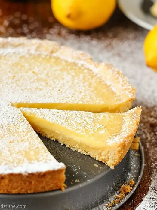 Simple Homemade Lemon Tart