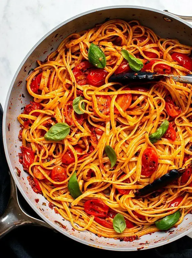 Spicy Tomato Basil Pasta