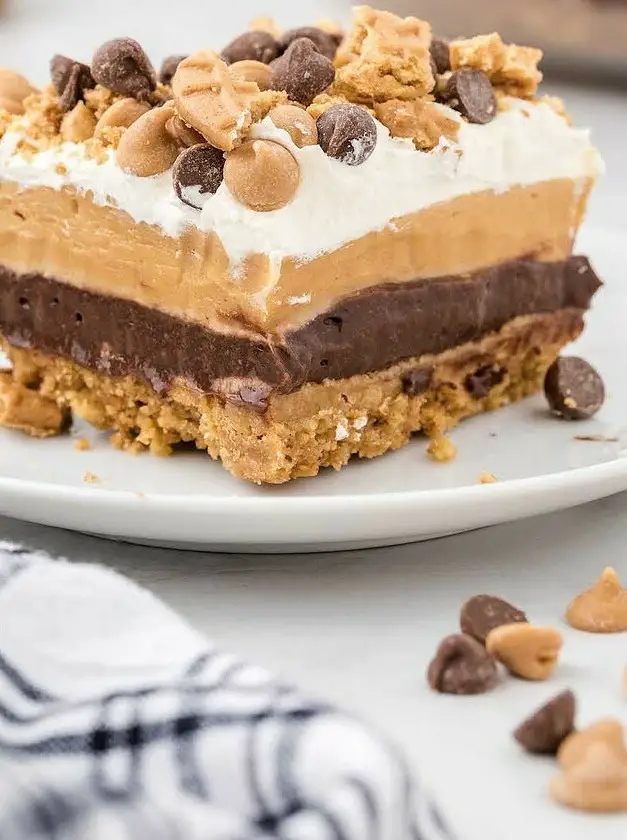 Peanut Butter Chocolate Dessert