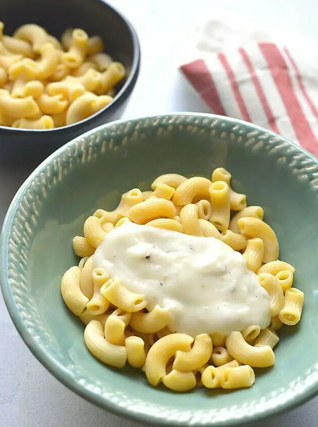 Cottage Cheese Alfredo with Chickpea Pasta