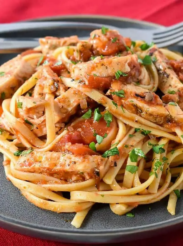 Chicken Tomato Pasta