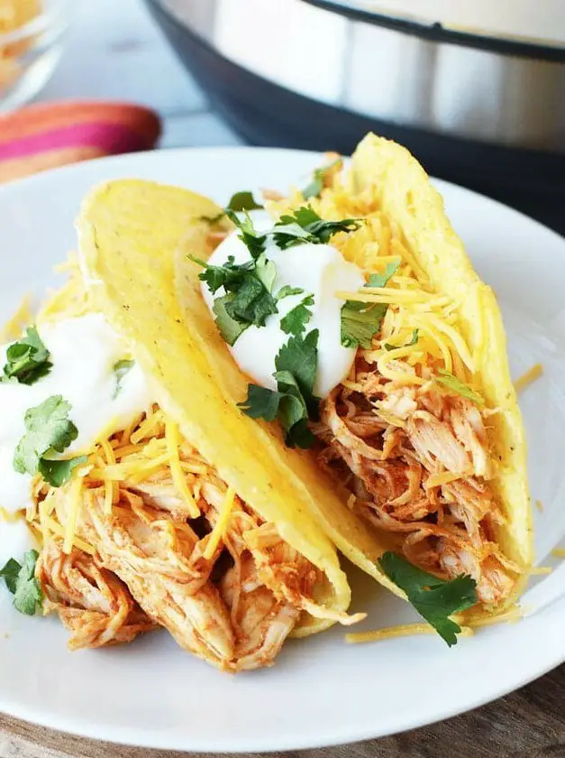 Instant Pot Chicken Tacos