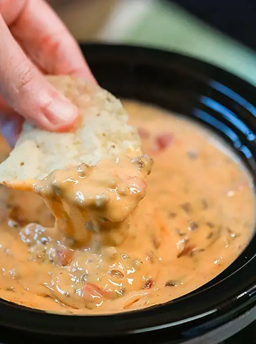 Crock Pot Rotel Dip