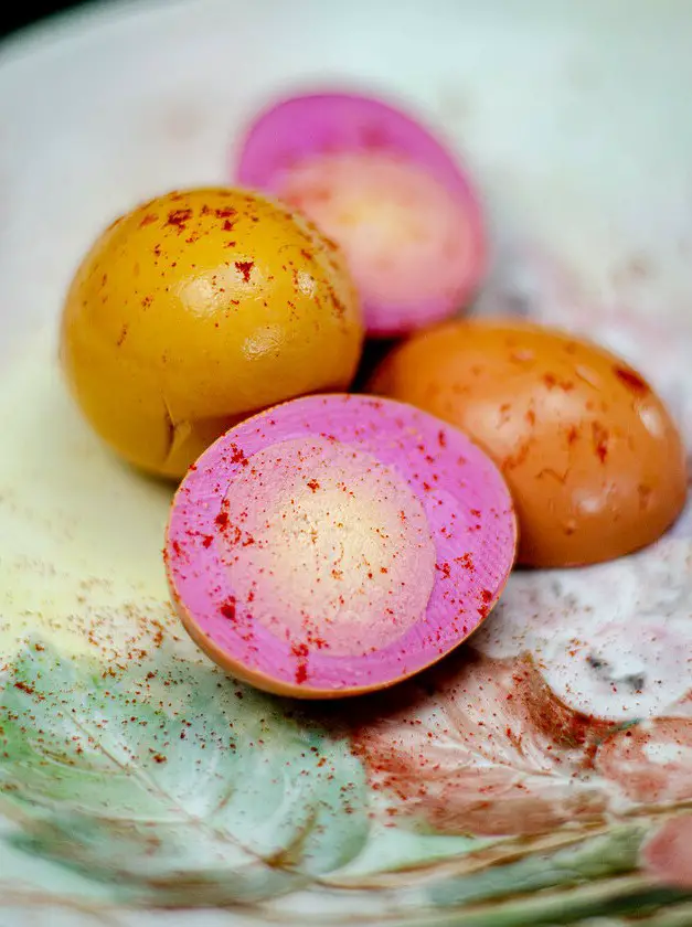 Simple Paleo Pickled Eggs