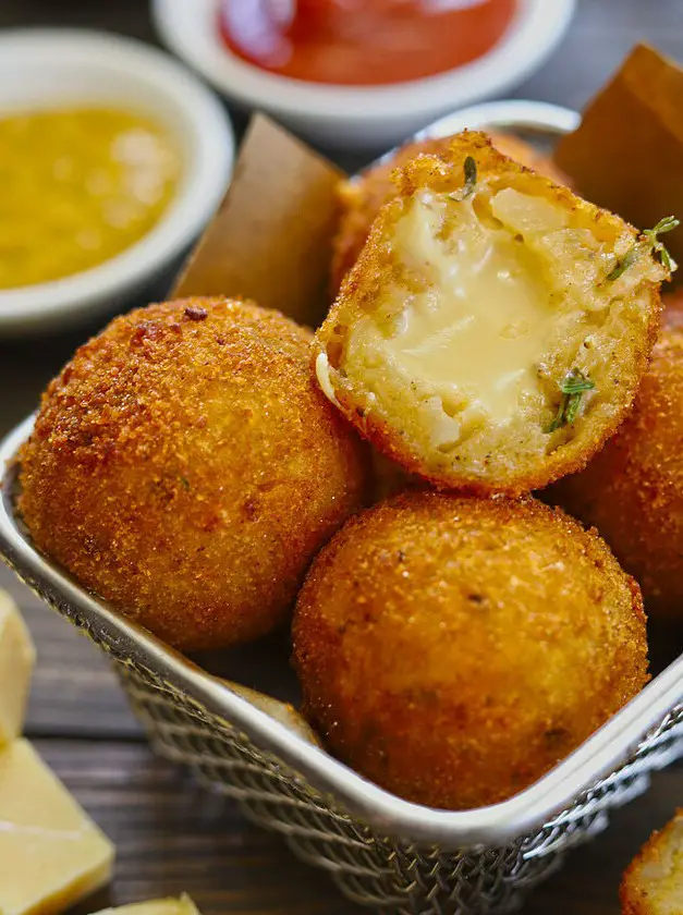 Potato Cheese Balls