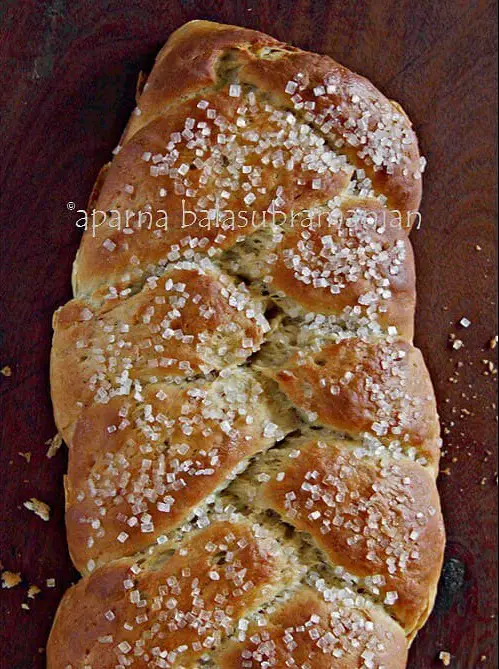 Cardamom Bread