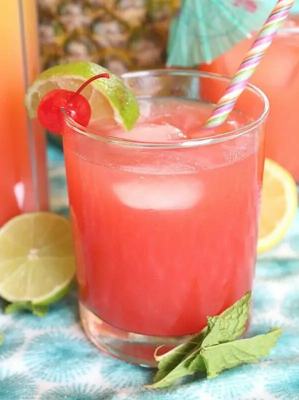 Tropical Rum Punch Cocktail