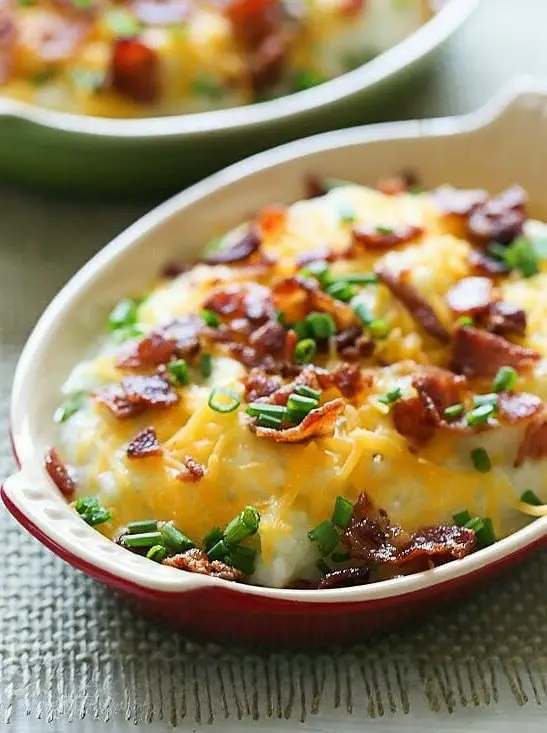 Loaded Cauliflower Mash Bake