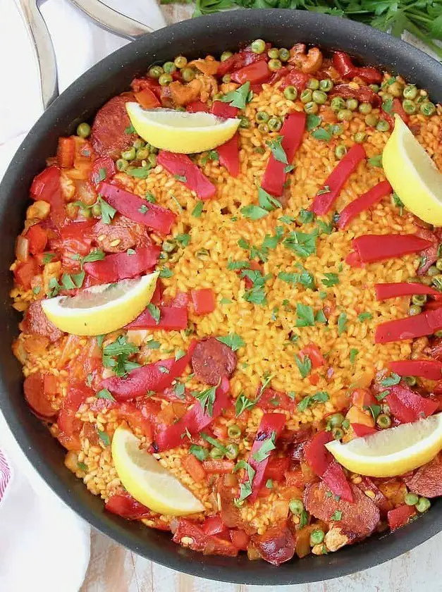 Spanish Chorizo Chicken Paella