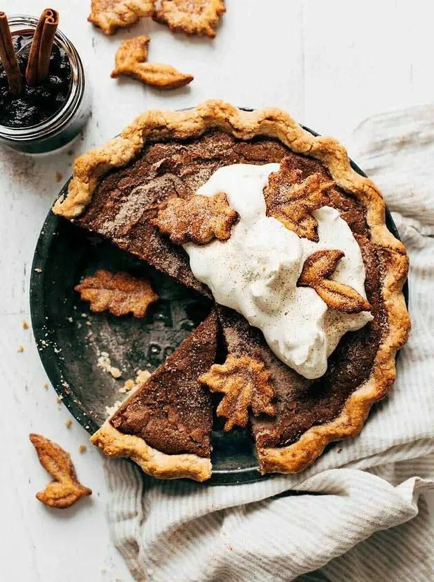 Cinnamon Sugar Apple Butter Pie