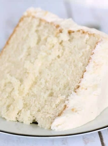 Easy White Sour Cream Cake