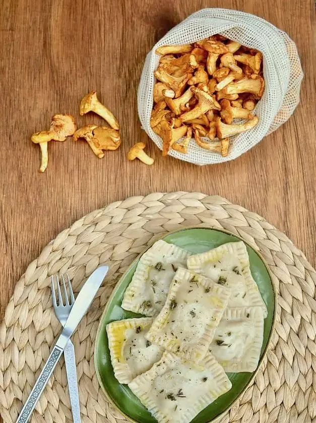 Vegan Chanterelle Ravioli