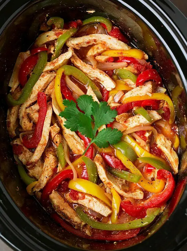 Slow Cooker Chicken Fajitas