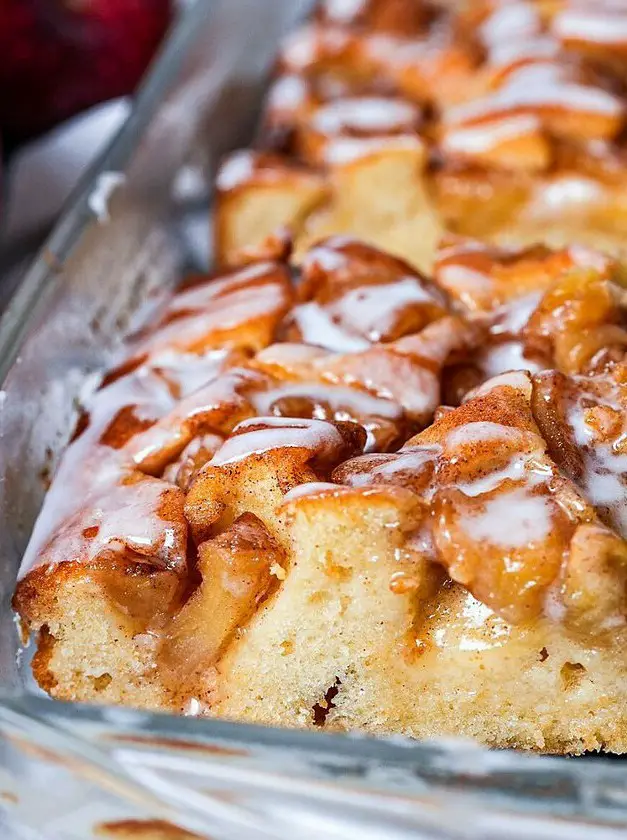 Easy Apple Pie Filling Coffee Cake