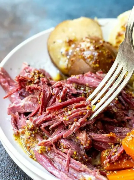 Crockpot Corned Beef and Cabbage