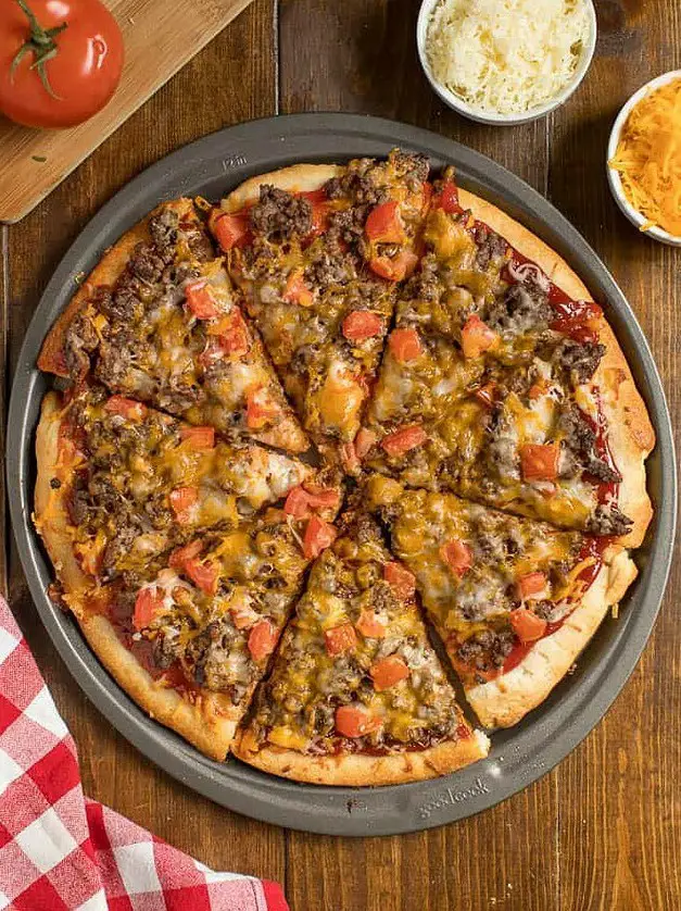 Cheeseburger Pizza