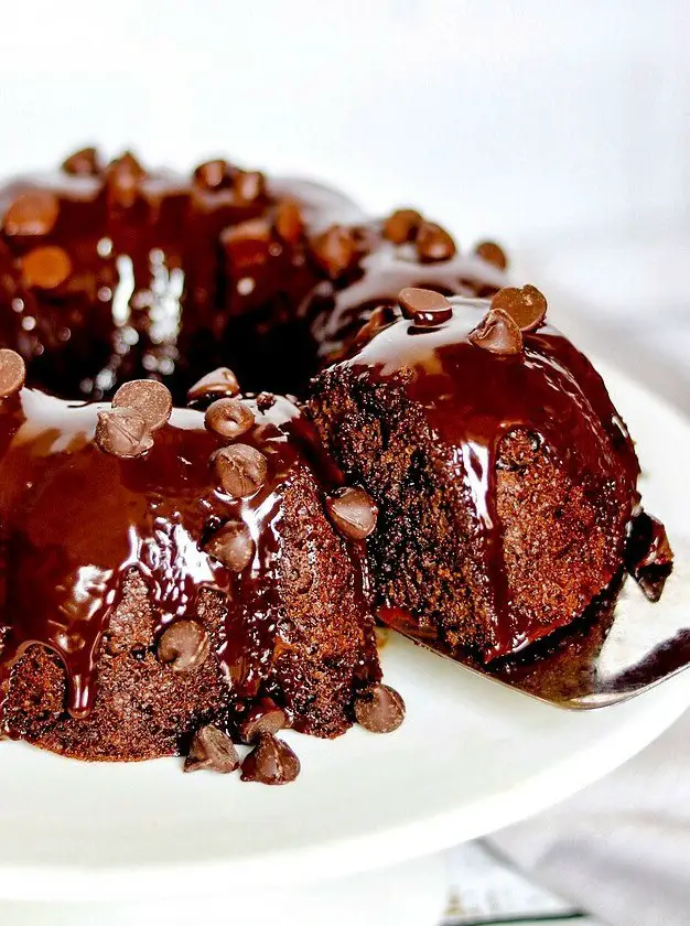 Triple Chocolate Instant Pot Bundt Cake