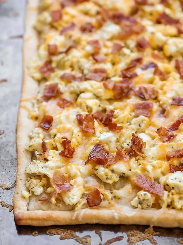 Bacon Breakfast Pizza