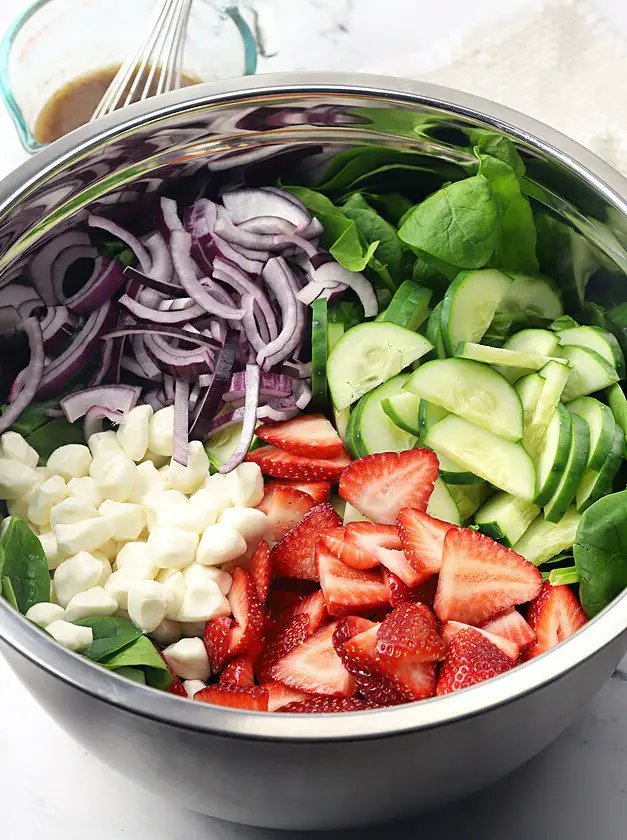 Strawberry Spinach Salad