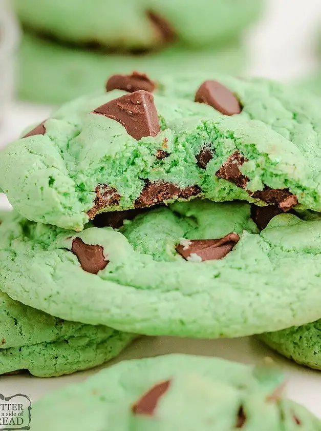 Mint Chocolate Pudding Cookies