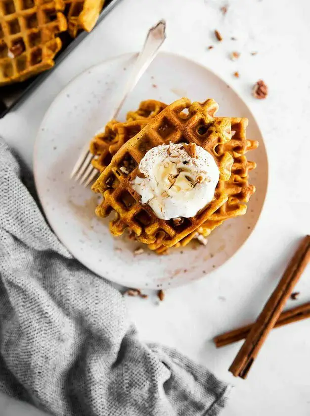 Simple Pumpkin Waffles