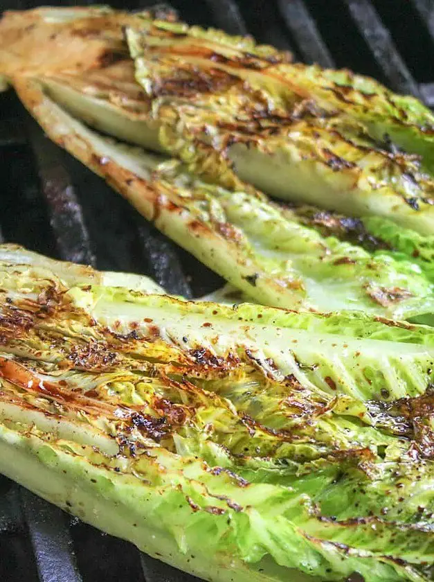 Easy Grilled Romaine Hearts