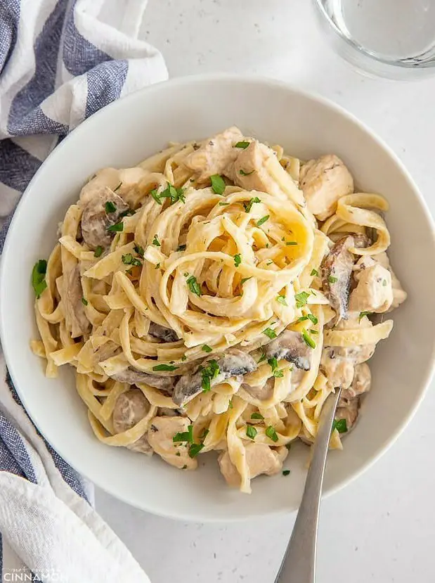 Dairy-free Fettuccine Alfredo with Chicken and Mushrooms