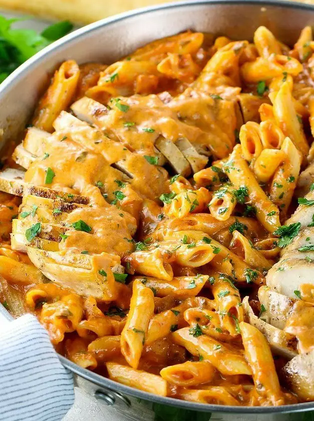 Chicken Penne Pasta with Vodka Sauce