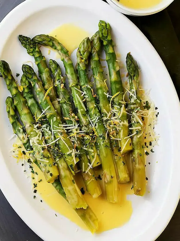 Asparagus with Lemon Butter Sauce