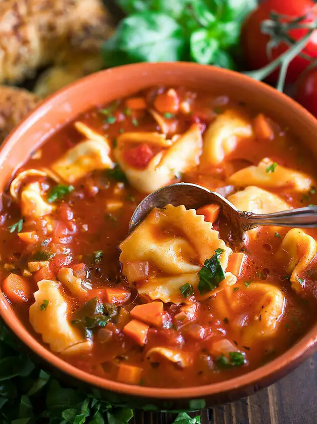 Easy Tortellini Soup