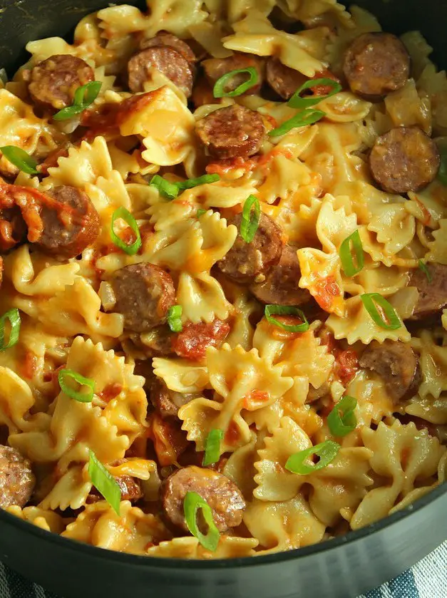 Cheesy Kielbasa Pasta