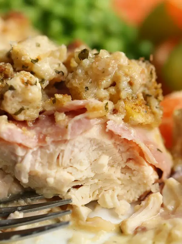 Slow Cooker Chicken Cordon Bleu