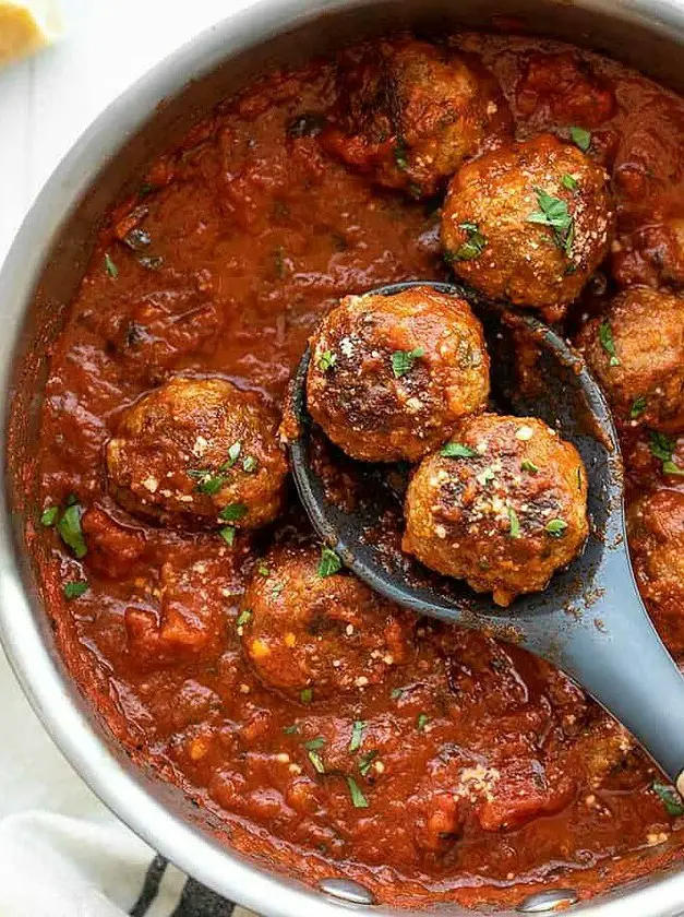 Easy Homemade Meatballs