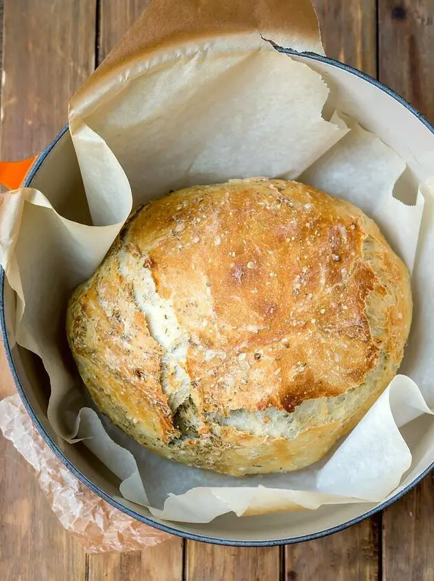 Garlic Herb No Knead Bread