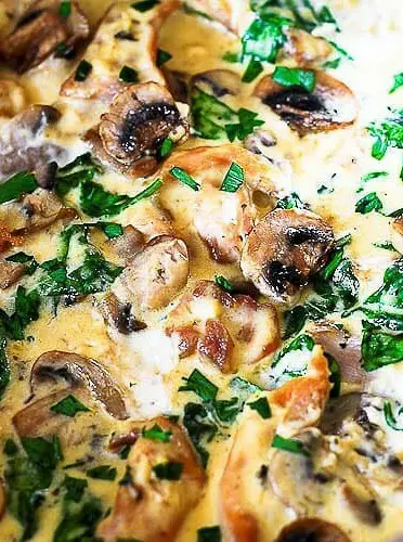 Chicken and Spinach in Creamy Parmesan Mushroom Sauce