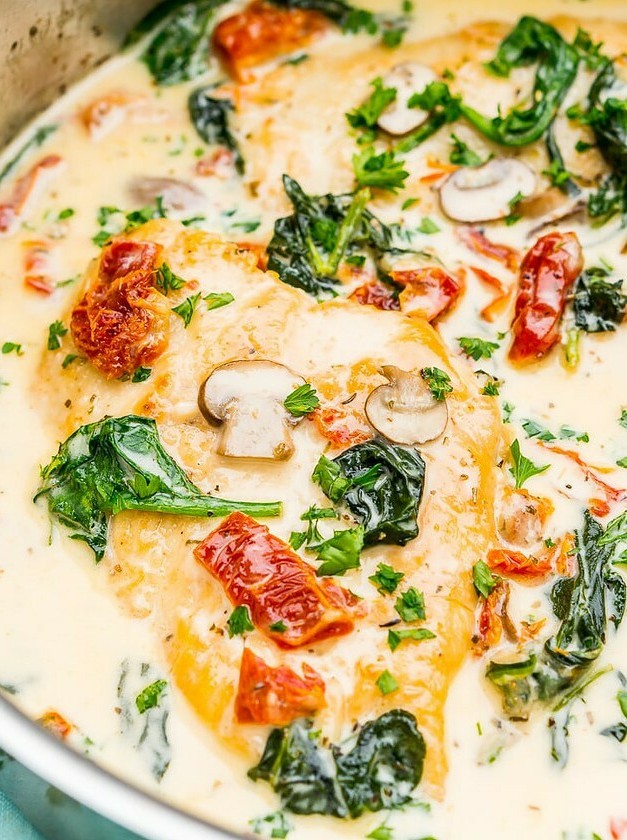 Creamy Tuscan Chicken Skillet