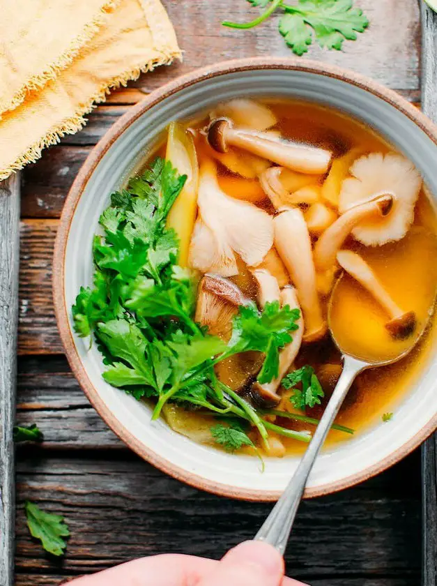 Healing Lemongrass & Mushroom Broth