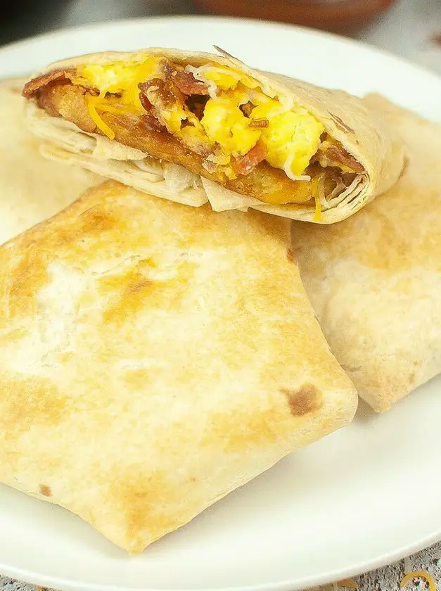 Blackstone Copycat Breakfast Crunchwrap