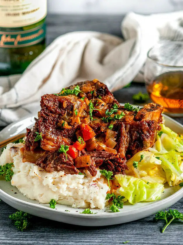 Instant Pot Whiskey Braised Short Ribs