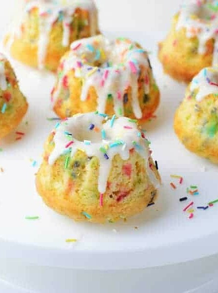 Funfetti Mini Bundt Cakes