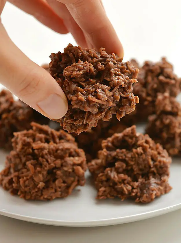 No-Bake Chocolate Haystacks Cookies