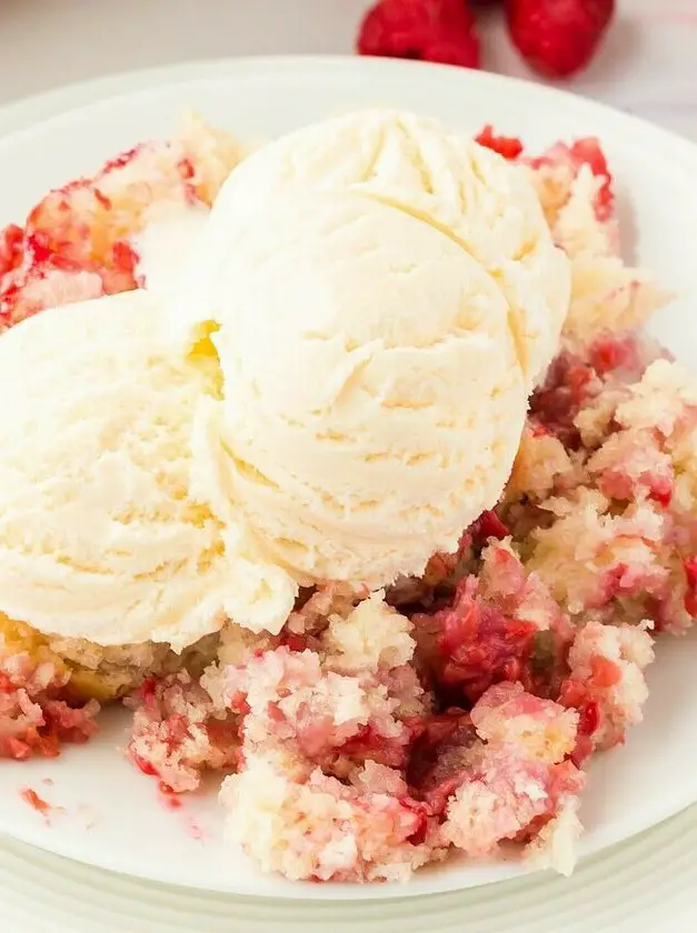 Raspberry Cobbler