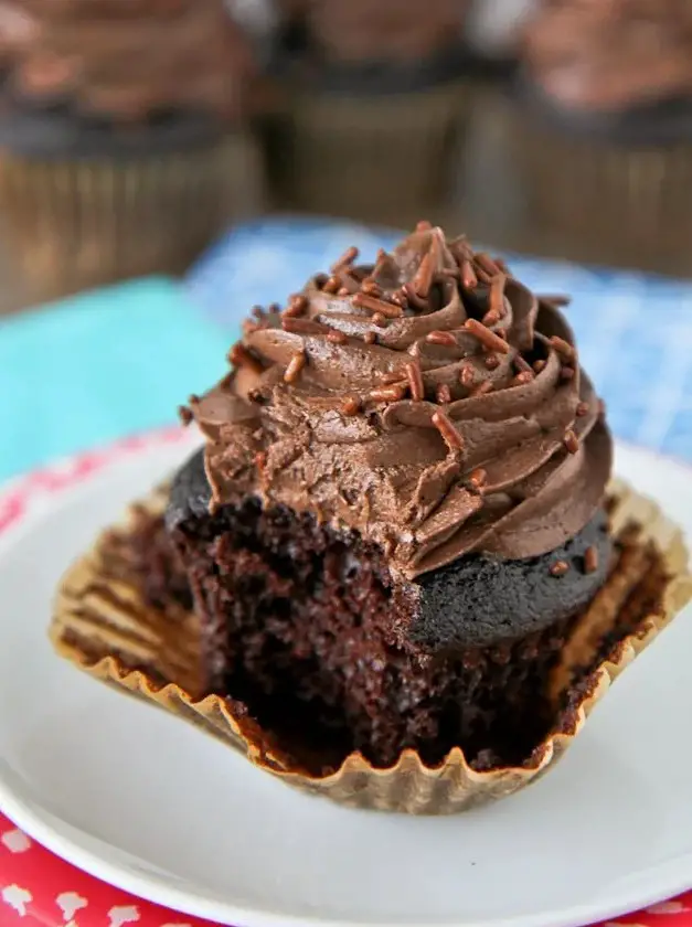 Chocolate Cake Mix Cupcakes