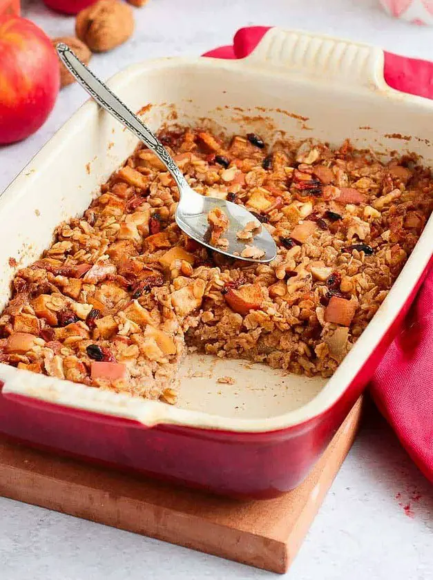 Apple Cinnamon Baked Oatmeal