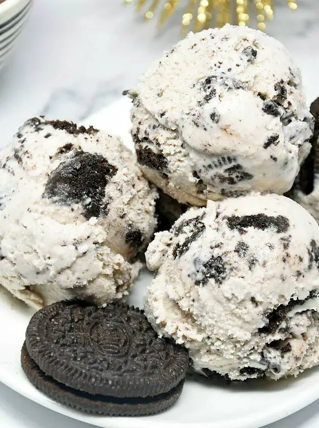 Cookies and Cream Ice Cream