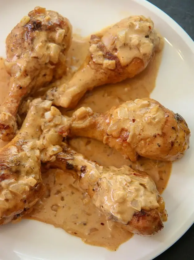 Creamy Baked Chicken Legs