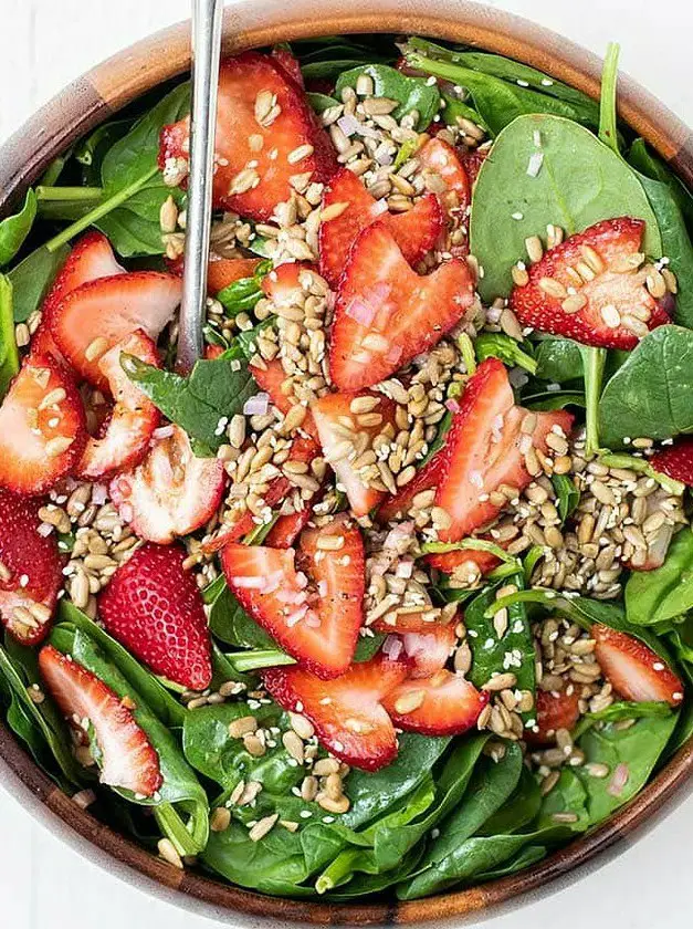 Simple Strawberry Spinach Salad