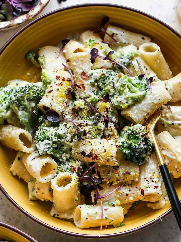 Lemon Ricotta Pasta with Broccoli