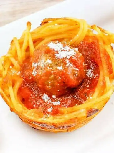 Spaghetti and Meatball Cups